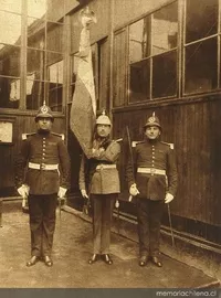 Inicios de la policía contemporánea (1830-1933)