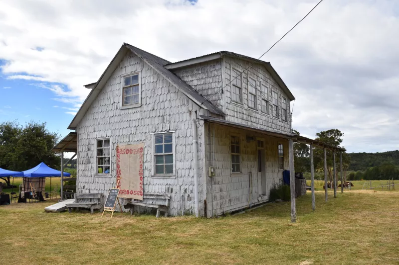 Casa Tola