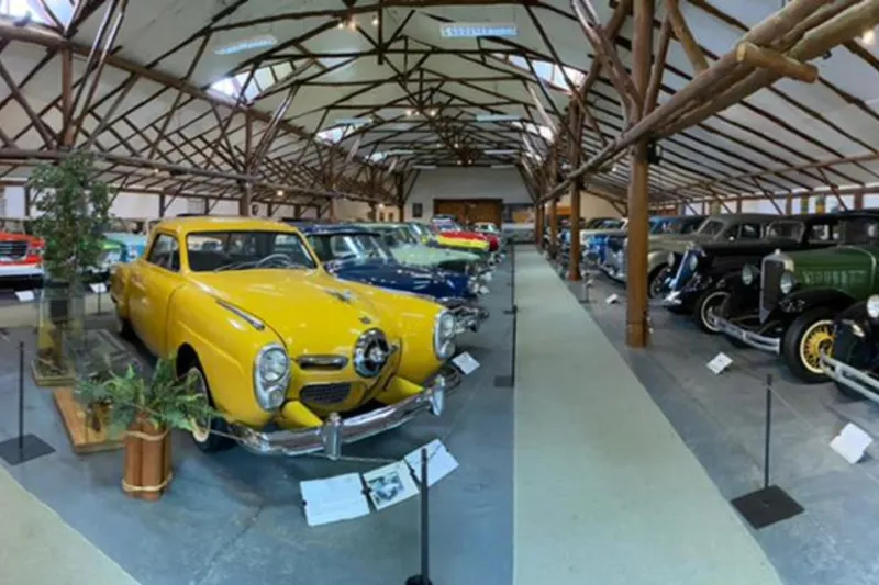 Auto Museum Moncopulli