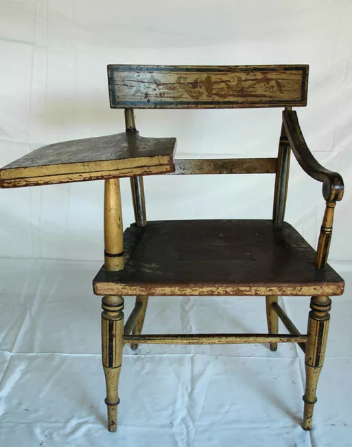 Sillón escritorio que fue de Don Bernardo O'Higgins en Baltimore