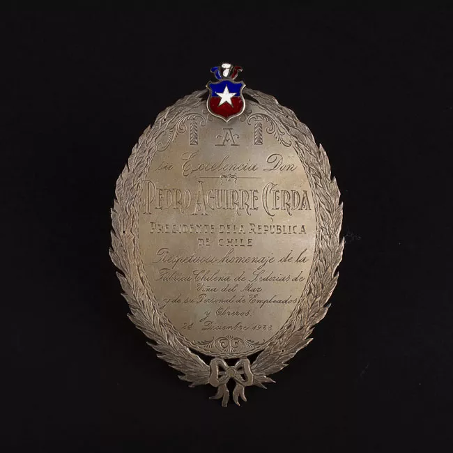 Placa Conmemorativa que pertenecio a Pedro Aguirre Cerda, la fábrica de Sederías
