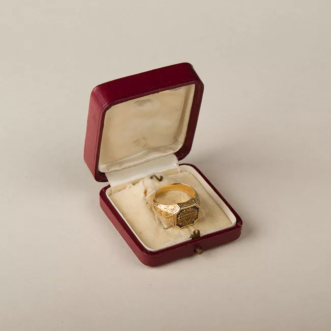 Anillo (joya)