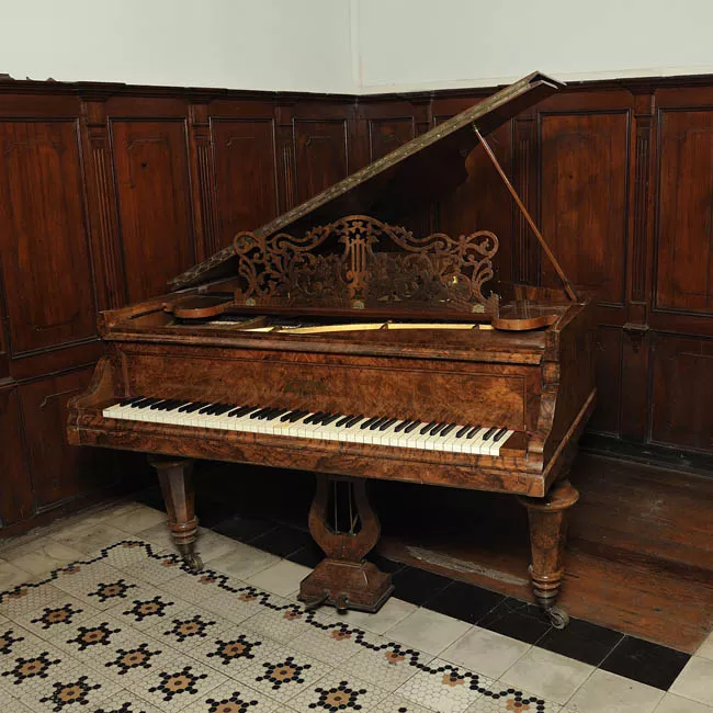 Piano
