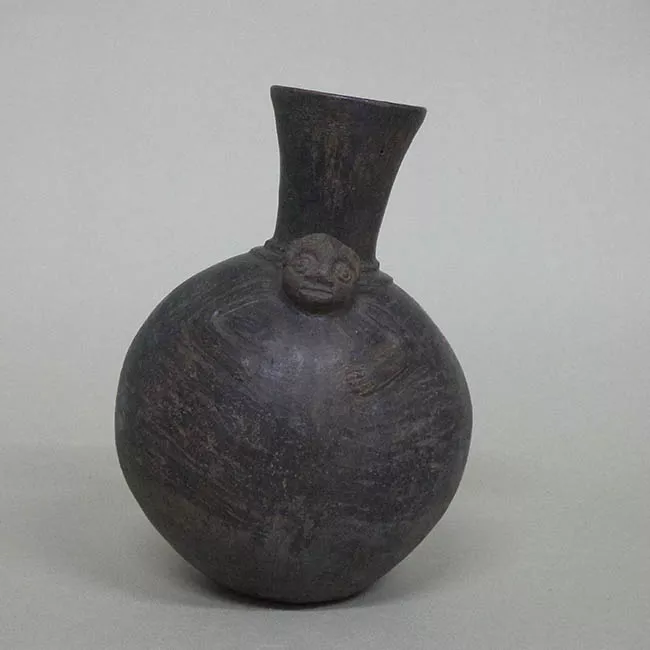 Botella (arqueológica y etnográfica)