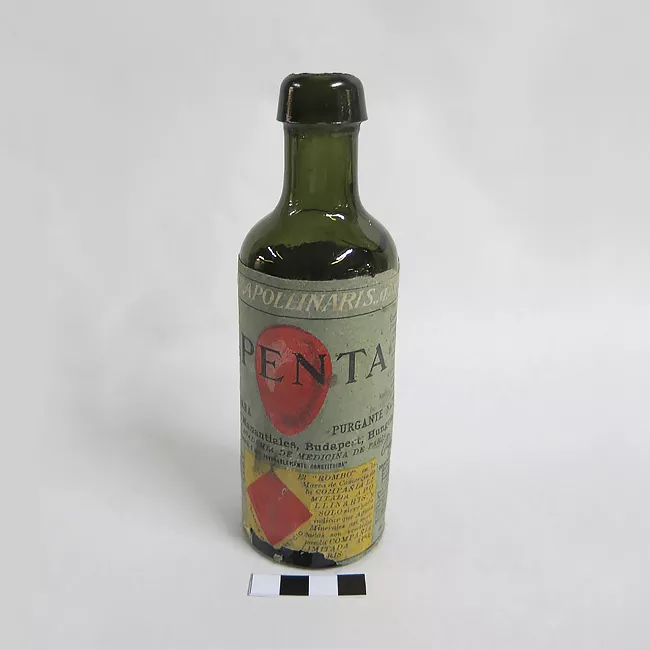 Botella de purgante Apenta.