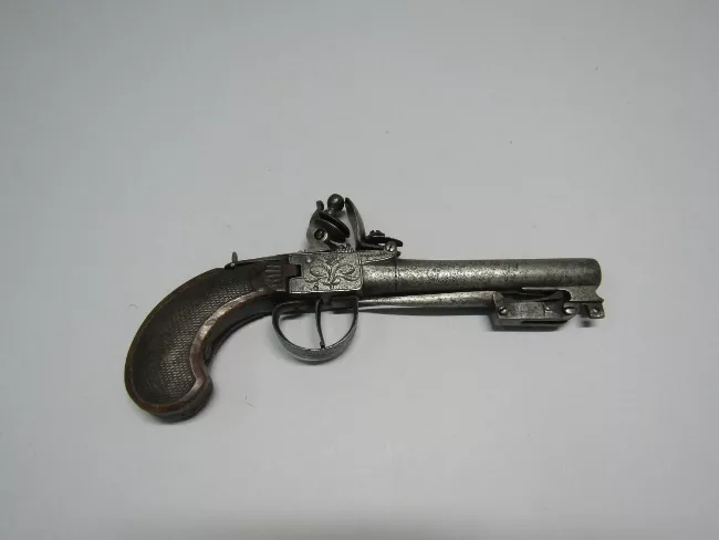 Pistola