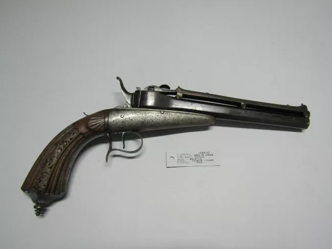 Pistola