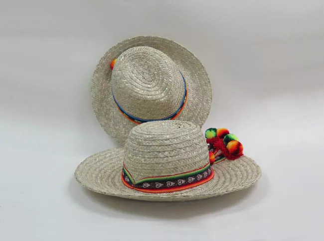 Sombrero de mujer aymara tarapaqueña