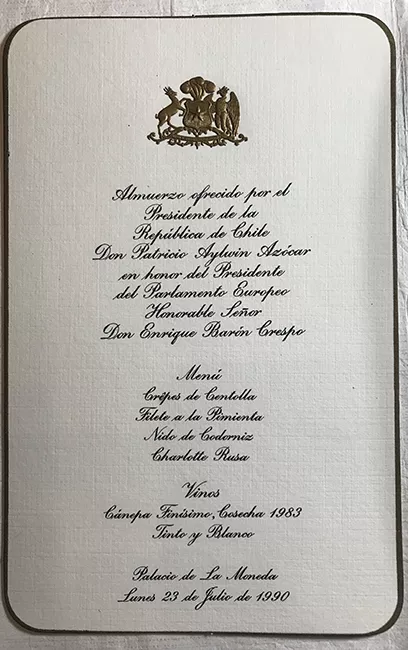Menú de almuerzo ofrecido en el Palacio de la Moneda