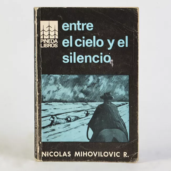 Entre el cielo y el silencio