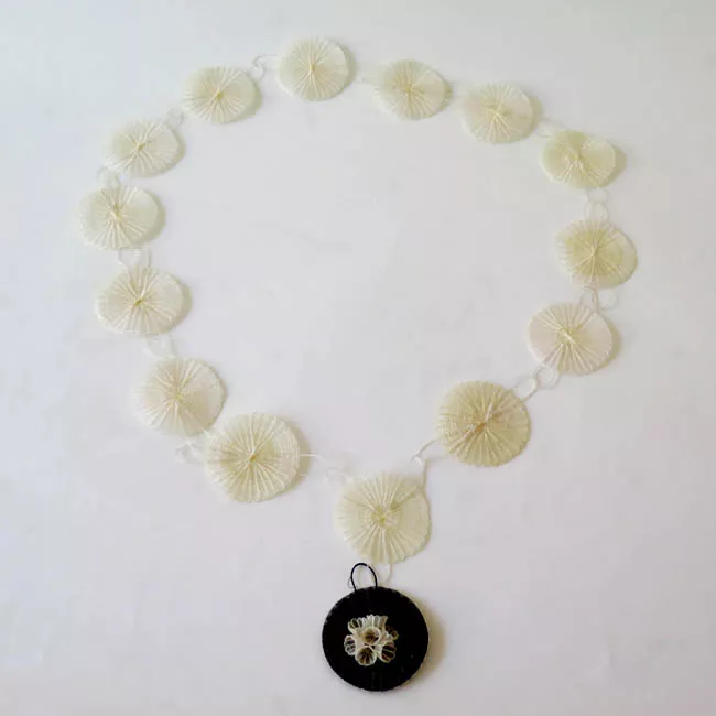 Collar