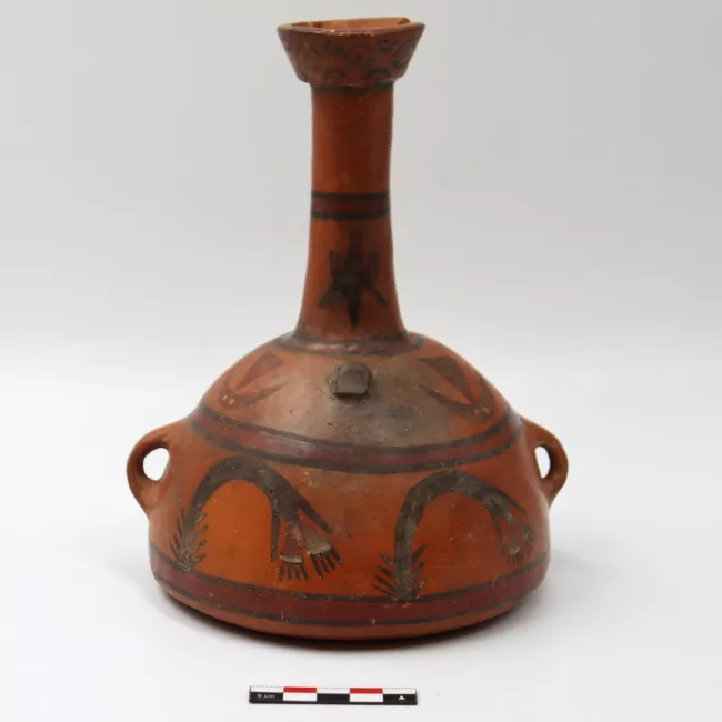 Botella (arqueológica y etnográfica)